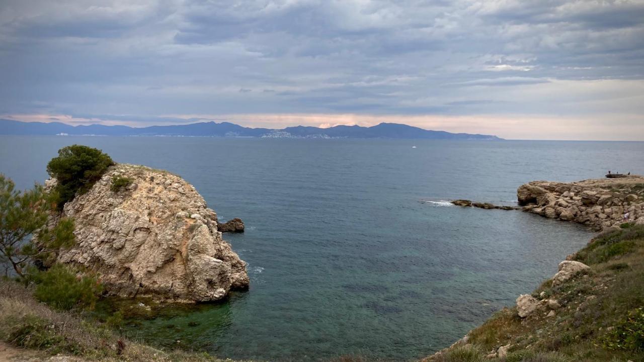 Apartamento L' Escala Kültér fotó